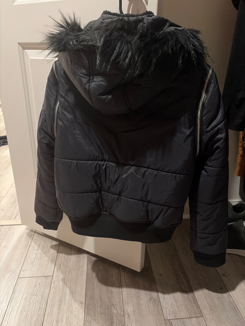 Versatile jacket/vest - Picture 2 of 2